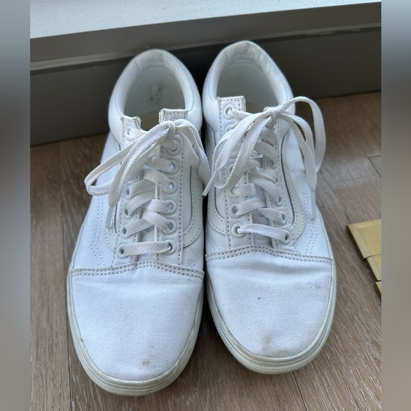 White Platform Vans Old Skool (Women’s 8) - Picture 2 of 6